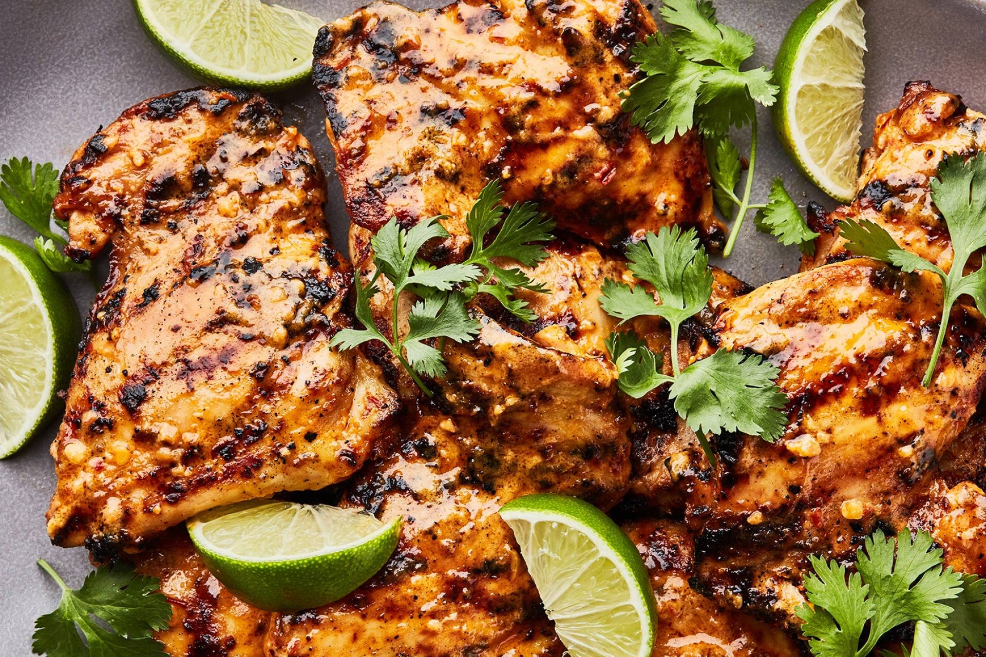 Thai Basil Chicken Bowl [Low Carb]