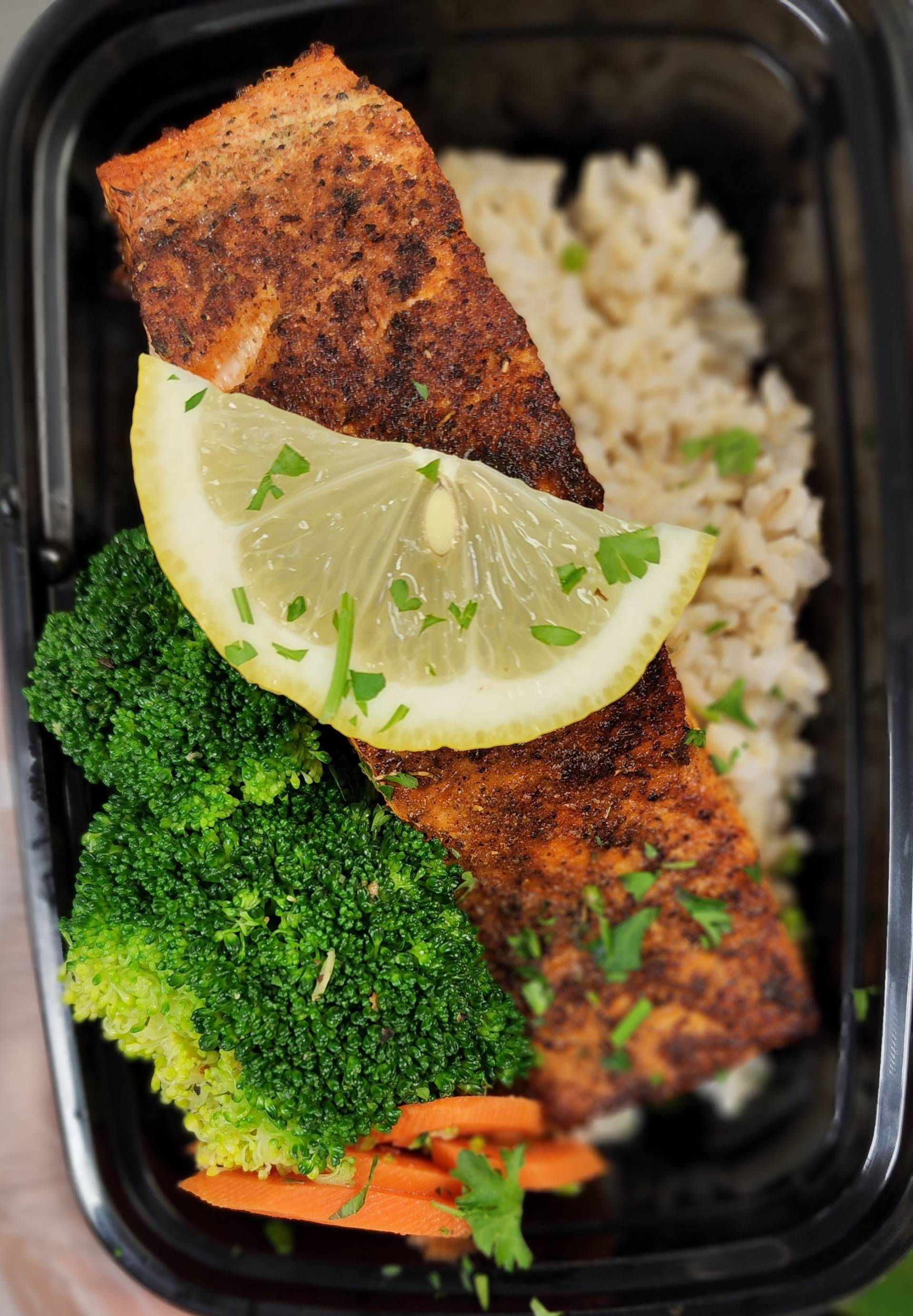 Blackened Salmon [Brown Rice]