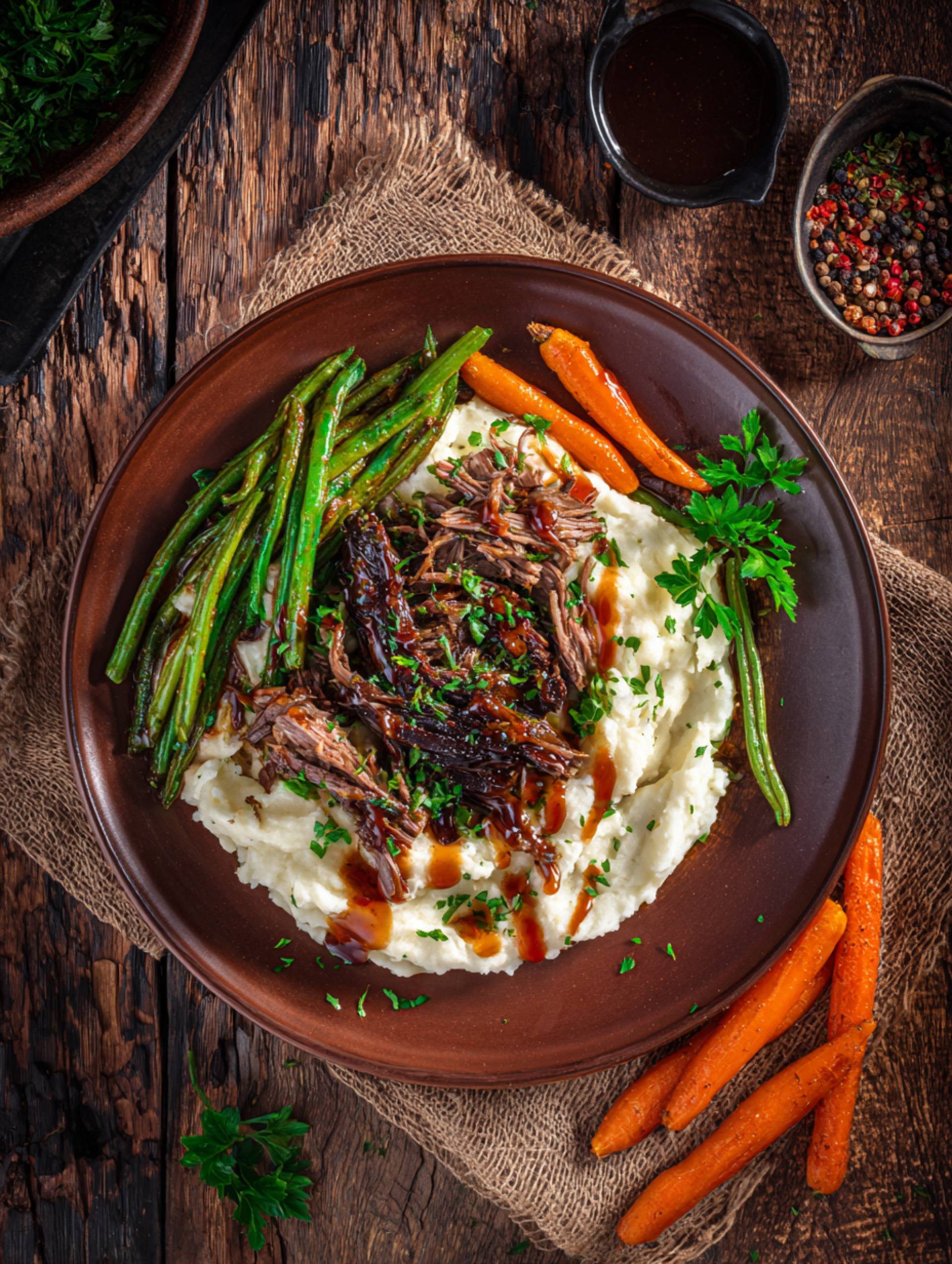 Smoked Pulled Beef & Garlic Mash Smoked Pulled Beef & Garlic Mash
