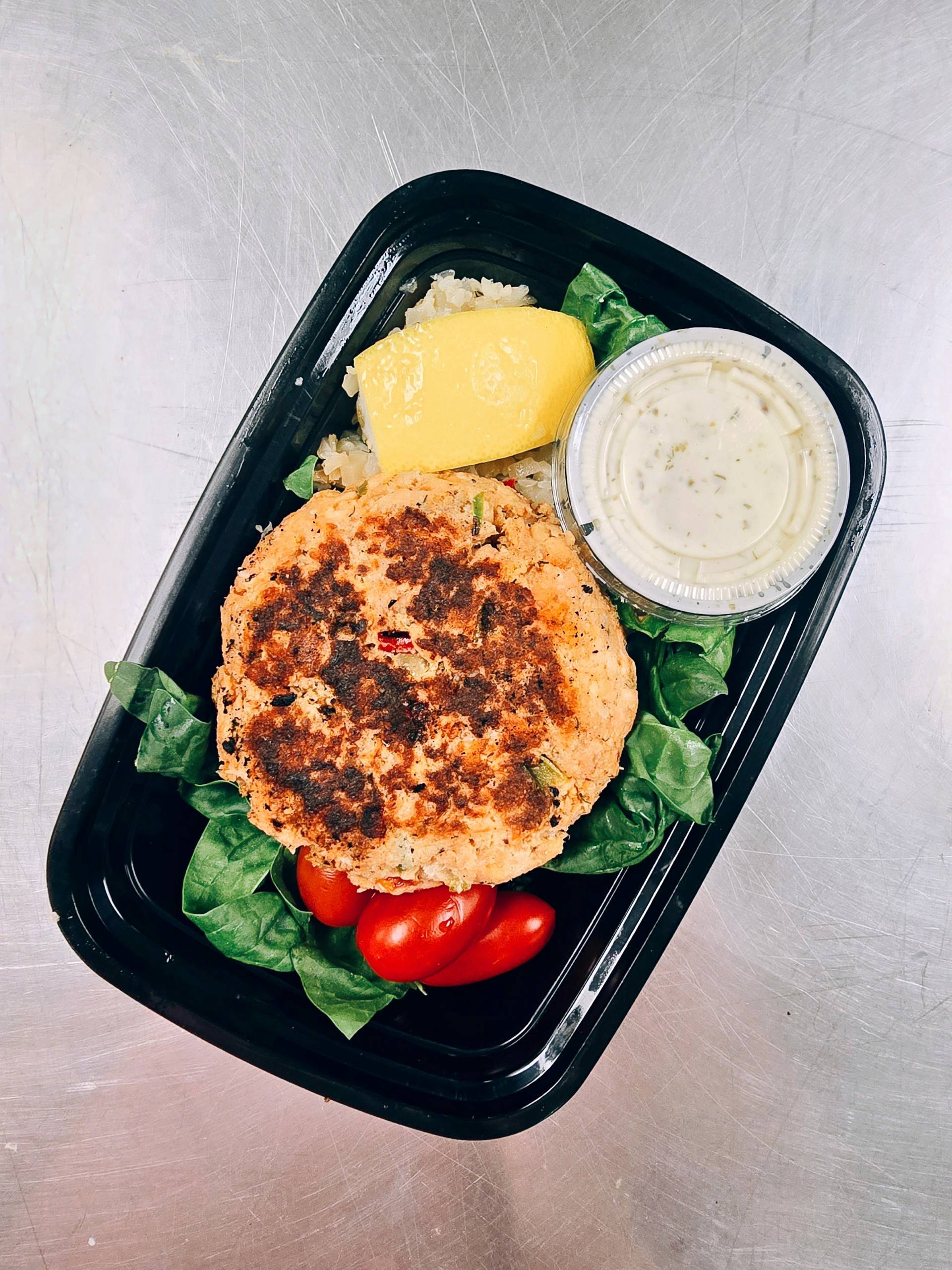 Fresh Salmon Cake [Low Carb]