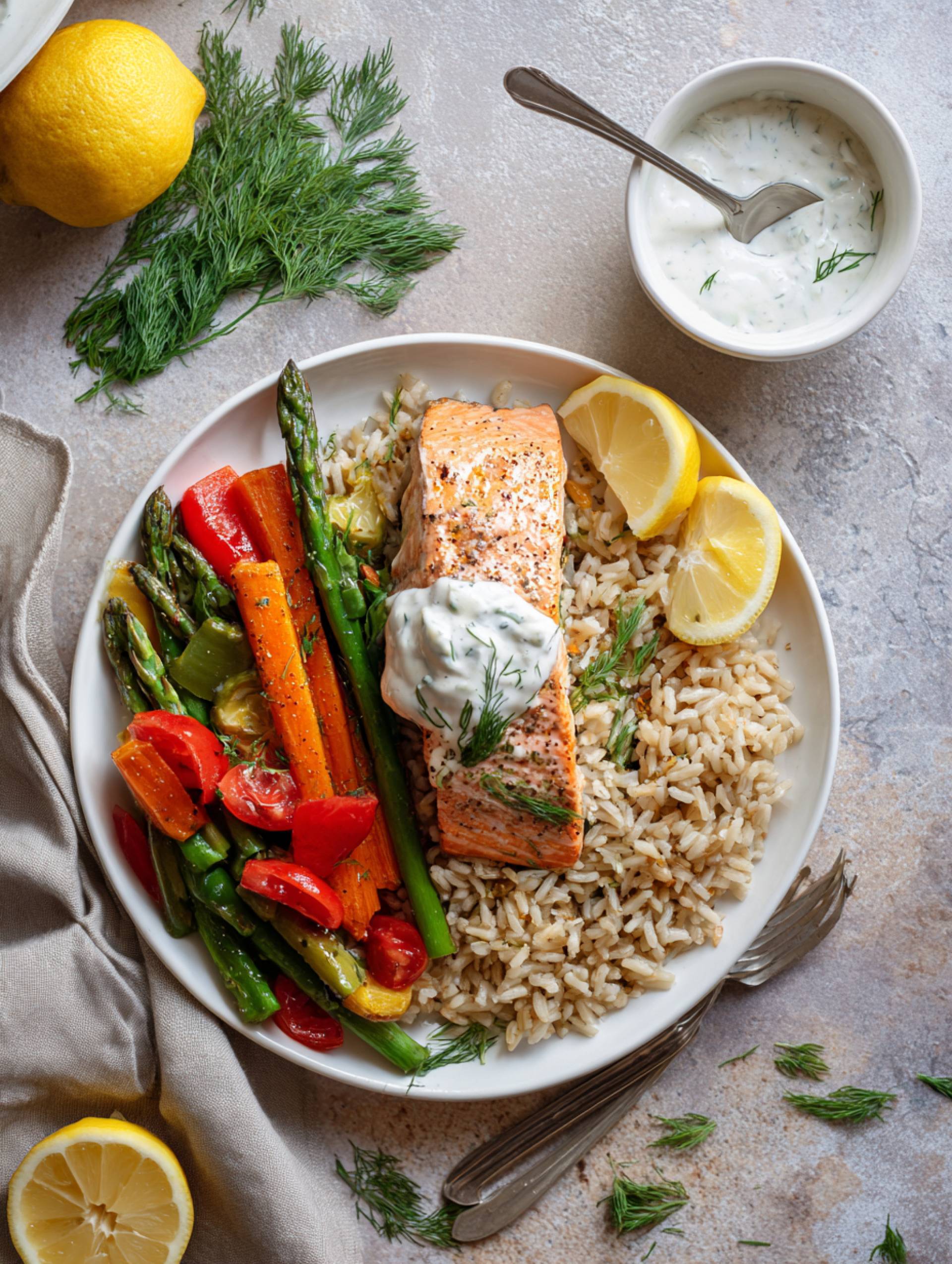 Lemon Dill Salmon [Brown Rice ]