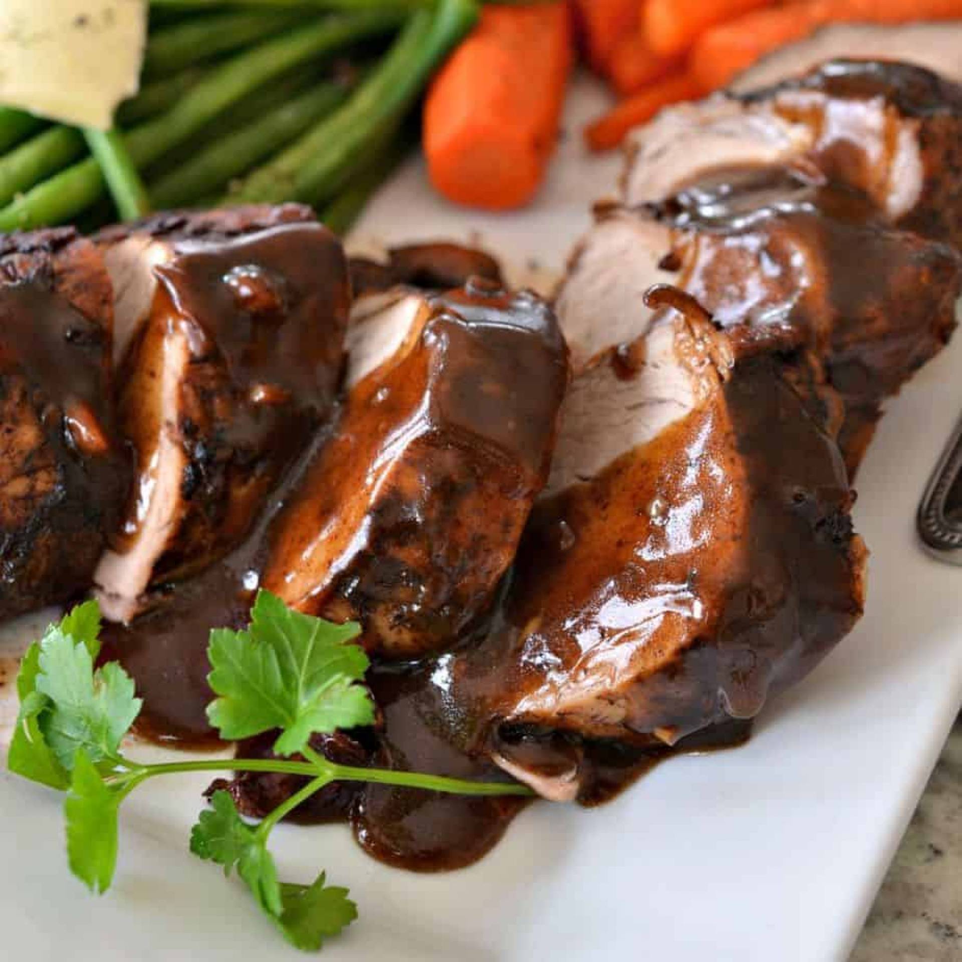 Balsamic Glazed Pork Tenderloin [Low Carb]