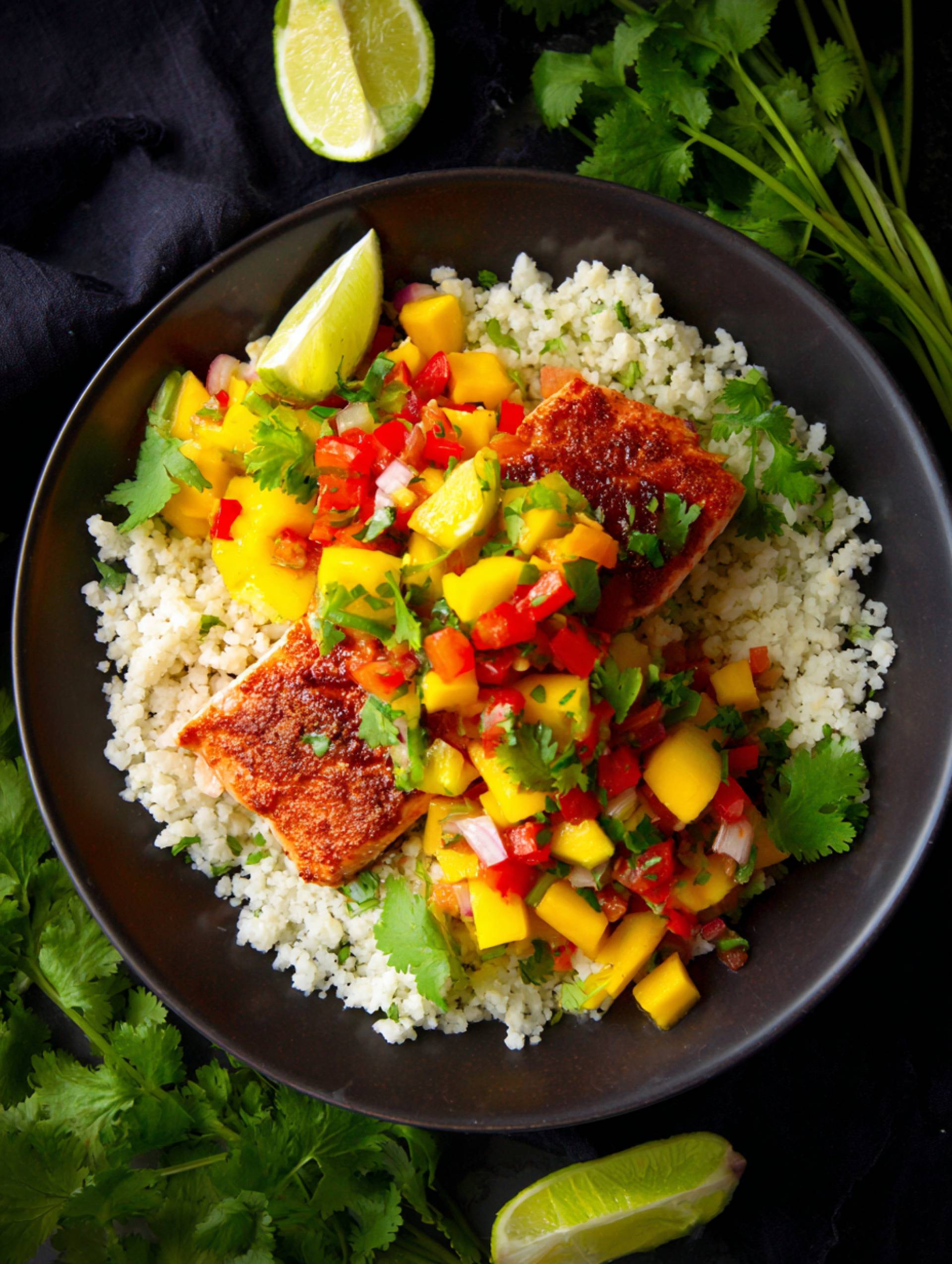 Mango Salsa Salmon Bowl [Low Carb]