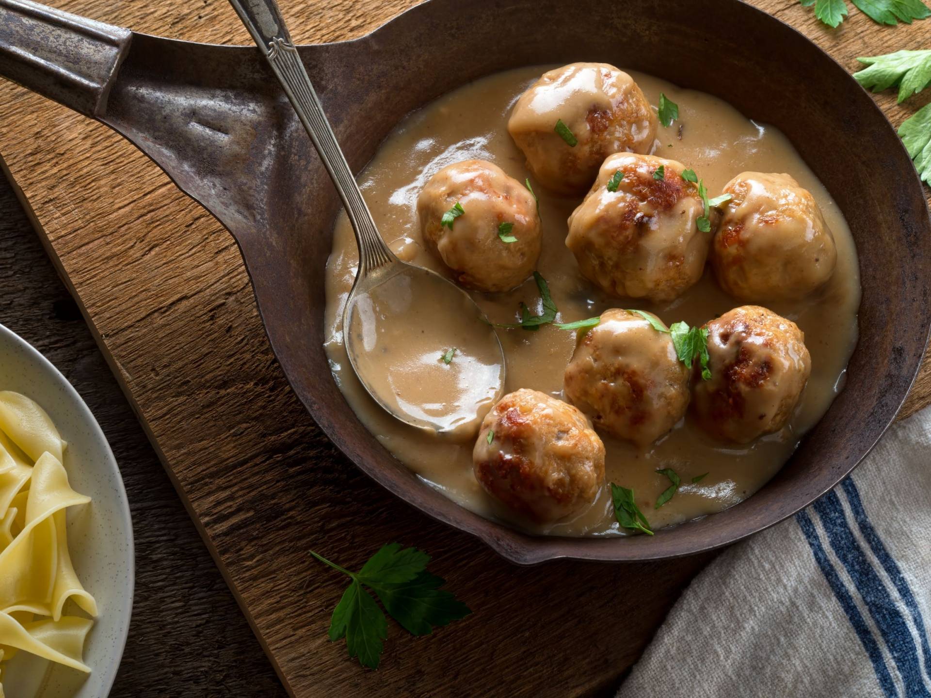 Turkey Meatball Stroganoff [Low Carb]