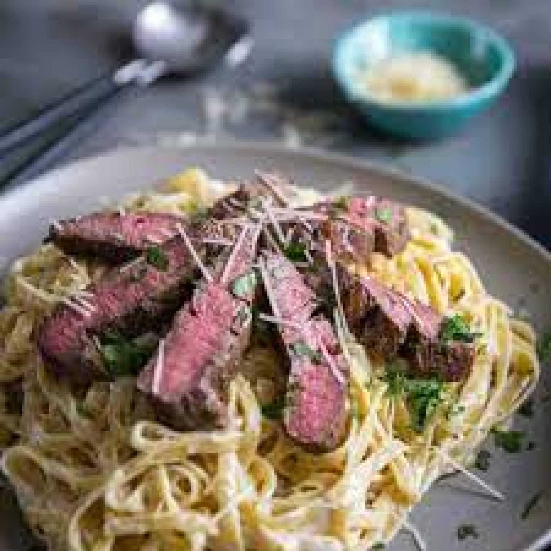 Steak Alfredo Pasta